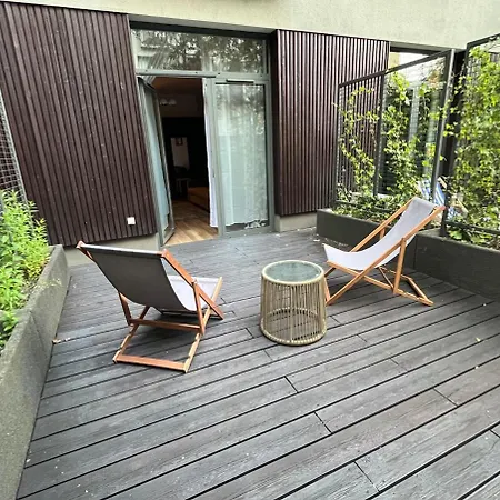アパート Flat With Cozy Terrace